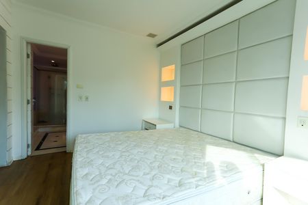 Apartamento para alugar com 192m², 3 quartos e 3 vagas Apartamento para alugar com 192m², 3 quartos e 3 vagassuíte 3