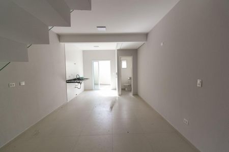 Sala de casa à venda com 3 quartos, 100m² em Vila Constanca, São Paulo