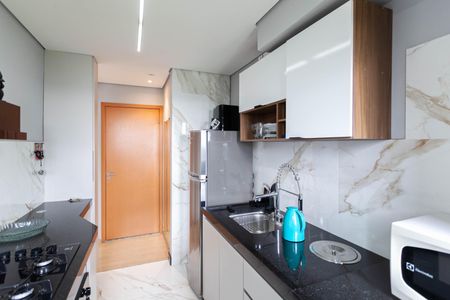 Apartamento à venda com 48m², 2 quartos e 1 vaga Apartamento à venda com 48m², 2 quartos e 1 vagaCozinha e Área de Serviço