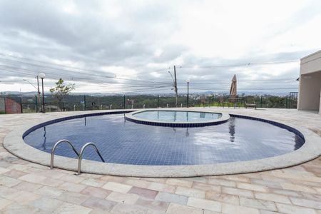 Apartamento à venda com 48m², 2 quartos e 1 vaga Apartamento à venda com 48m², 2 quartos e 1 vagaÁrea comum - Piscina
