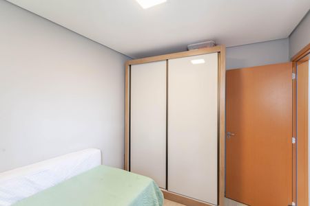 Apartamento à venda com 48m², 2 quartos e 1 vaga Apartamento à venda com 48m², 2 quartos e 1 vagaQuarto 1