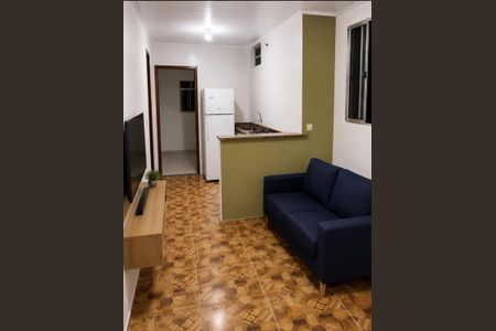 Casa para alugar com 50m², 1 quarto e 1 vaga Casa para alugar com 50m², 1 quarto e 1 vagaSala