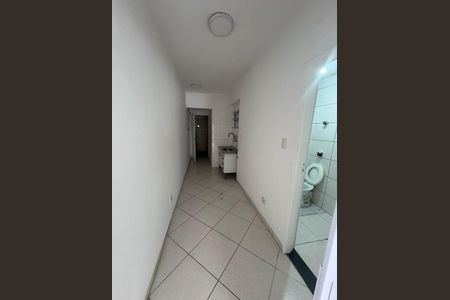 Apartamento para alugar com 32m², 1 quarto e sem vaga Apartamento para alugar com 32m², 1 quarto e sem vagaFoto 04