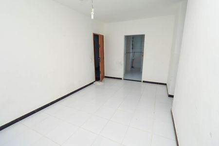 Apartamento para alugar com 60m², 3 quartos e sem vaga