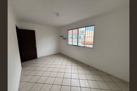 Quarto 1 de casa para alugar com 2 quartos, 65m² em Jardim Ponte Rasa, São Paulo