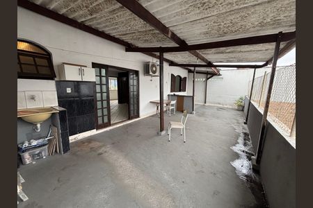 Casa para alugar com 65m², 2 quartos e sem vaga Casa para alugar com 65m², 2 quartos e sem vagaQuintal