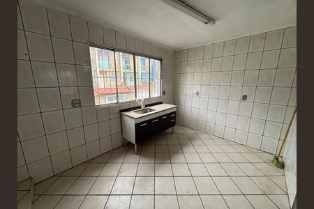 Casa para alugar com 65m², 2 quartos e sem vaga Casa para alugar com 65m², 2 quartos e sem vagaCozinha