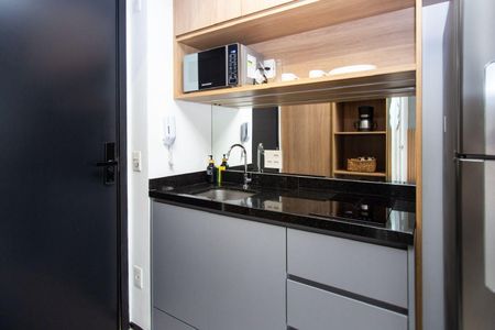 Cozinha de apartamento à venda com 1 quarto, 26m² em Vila Clementino, São Paulo