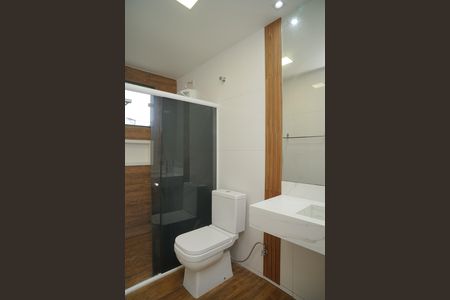 Casa de condomínio para alugar com 200m², 4 quartos e 4 vagas Casa de condomínio para alugar com 200m², 4 quartos e 4 vagasBanheiro do Quarto 3