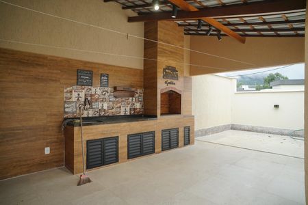 Casa de condomínio para alugar com 200m², 4 quartos e 4 vagas Casa de condomínio para alugar com 200m², 4 quartos e 4 vagasChurrasqueira