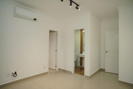 Casa de condomínio para alugar com 200m², 4 quartos e 4 vagas Casa de condomínio para alugar com 200m², 4 quartos e 4 vagasQuarto 3