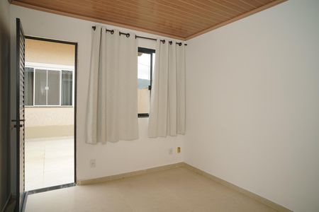 Casa de condomínio para alugar com 200m², 4 quartos e 4 vagas Casa de condomínio para alugar com 200m², 4 quartos e 4 vagasSuíte do anexo