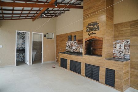 Casa de condomínio para alugar com 200m², 4 quartos e 4 vagas Casa de condomínio para alugar com 200m², 4 quartos e 4 vagasChurrasqueira