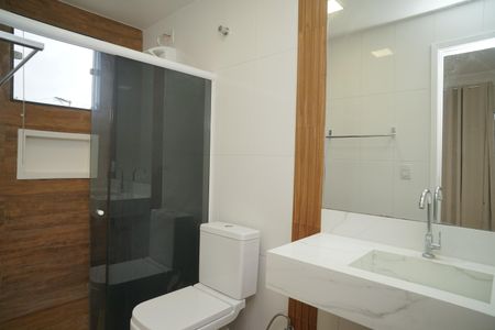 Casa de condomínio para alugar com 200m², 4 quartos e 4 vagas Casa de condomínio para alugar com 200m², 4 quartos e 4 vagasBanheiro do Quarto 3