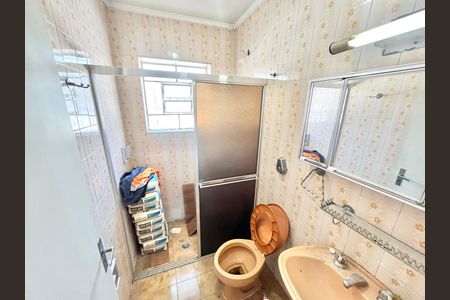Casa para alugar com 125m², 4 quartos e 2 vagas Casa para alugar com 125m², 4 quartos e 2 vagasBanheiro da Suíte
