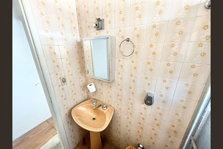 Casa para alugar com 125m², 4 quartos e 2 vagas Casa para alugar com 125m², 4 quartos e 2 vagasBanheiro