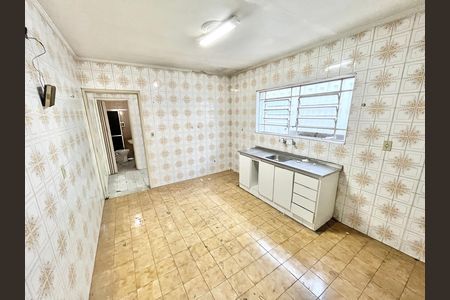 Casa para alugar com 125m², 4 quartos e 2 vagas Casa para alugar com 125m², 4 quartos e 2 vagasCozinha