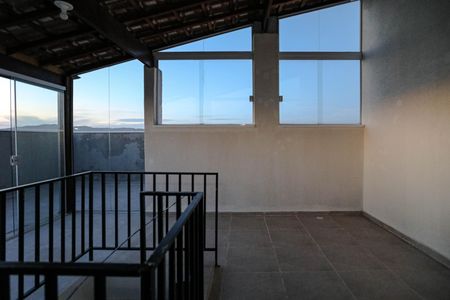 Apartamento para alugar com 110m², 2 quartos e 2 vagas Apartamento para alugar com 110m², 2 quartos e 2 vagasÁrea de Serviço