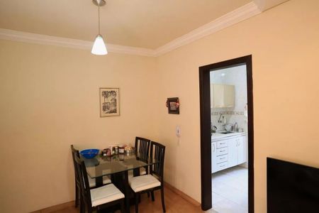 Foto 04 de apartamento à venda com 3 quartos, 75m² em Sagrada Família, Belo Horizonte