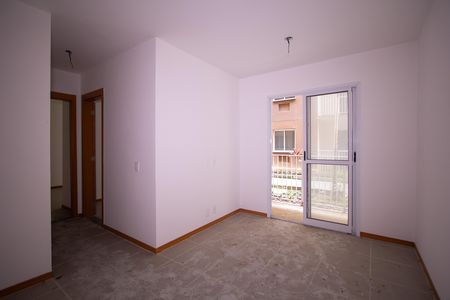 Sala de apartamento para alugar com 2 quartos, 51m² em Vista Alegre, São Gonçalo