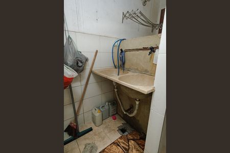 Apartamento para alugar com 80m², 2 quartos e sem vaga Apartamento para alugar com 80m², 2 quartos e sem vagaÁrea de Serviço