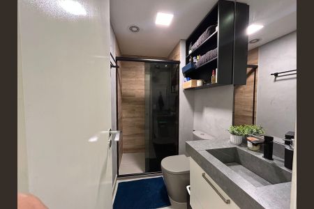 Apartamento à venda com 72m², 2 quartos e 2 vagas Apartamento à venda com 72m², 2 quartos e 2 vagasBanheiro