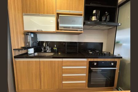 Apartamento à venda com 72m², 2 quartos e 2 vagas Apartamento à venda com 72m², 2 quartos e 2 vagasCozinha
