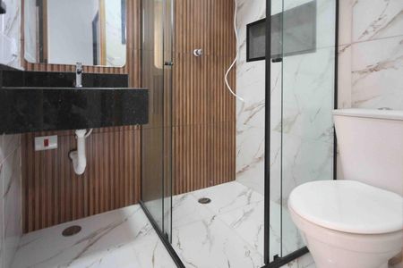 Casa à venda com 79m², 2 quartos e 2 vagas