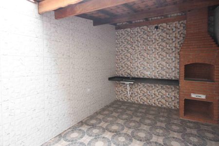 Casa à venda com 79m², 2 quartos e 2 vagas