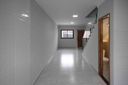 Casa à venda com 79m², 2 quartos e 2 vagas