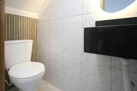 Casa à venda com 79m², 2 quartos e 2 vagas