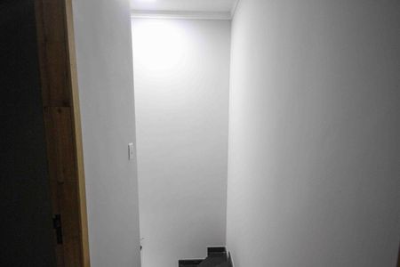 Casa à venda com 79m², 2 quartos e 2 vagas