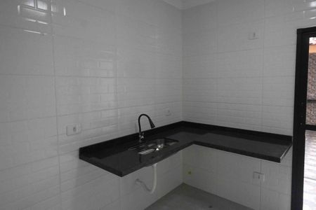 Casa à venda com 79m², 2 quartos e 2 vagas