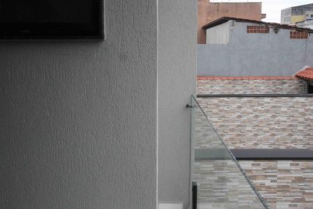 Casa à venda com 79m², 2 quartos e 2 vagas