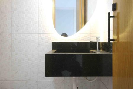 Casa à venda com 79m², 2 quartos e 2 vagas