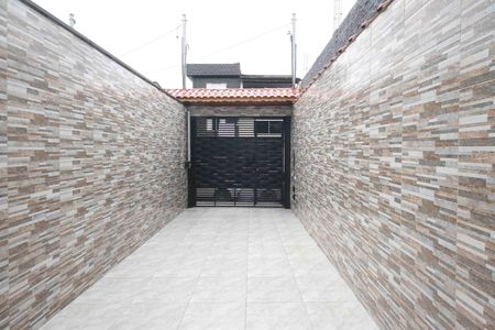 Casa à venda com 79m², 2 quartos e 2 vagas