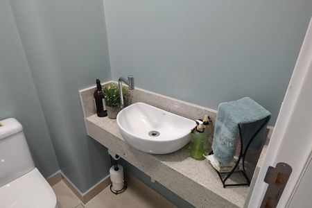 Apartamento à venda com 85m², 2 quartos e 2 vagasLavabo