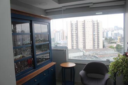 Apartamento à venda com 85m², 2 quartos e 2 vagasVaranda