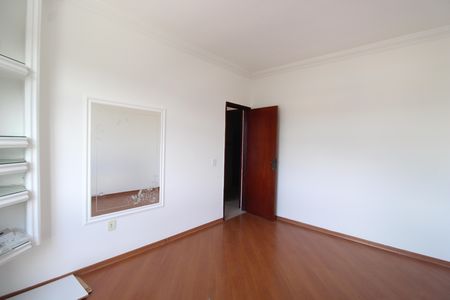Apartamento à venda com 78m², 2 quartos e 1 vagaQuarto 2