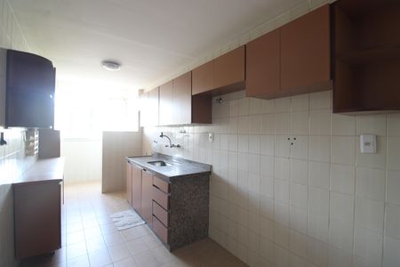Apartamento à venda com 78m², 2 quartos e 1 vagaCozinha