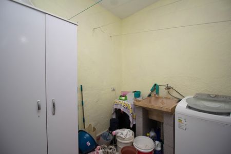 Casa à venda com 200m², 3 quartos e 2 vagas Casa à venda com 200m², 3 quartos e 2 vagasÁrea de Serviço