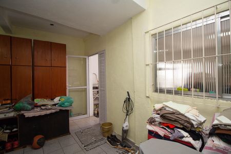 Casa à venda com 200m², 3 quartos e 2 vagas Casa à venda com 200m², 3 quartos e 2 vagasÁrea de Serviço