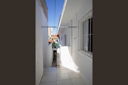 Casa à venda com 200m², 3 quartos e 2 vagas Casa à venda com 200m², 3 quartos e 2 vagasQuintal