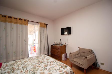 Casa à venda com 200m², 3 quartos e 2 vagas Casa à venda com 200m², 3 quartos e 2 vagasQuarto 1