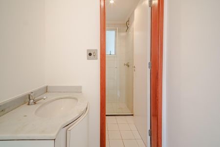 Apartamento à venda com 70m², 3 quartos e 1 vagaBanheiro 1