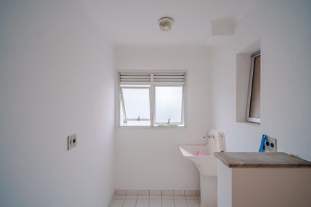 Apartamento à venda com 70m², 3 quartos e 1 vagaÁrea de Serviço