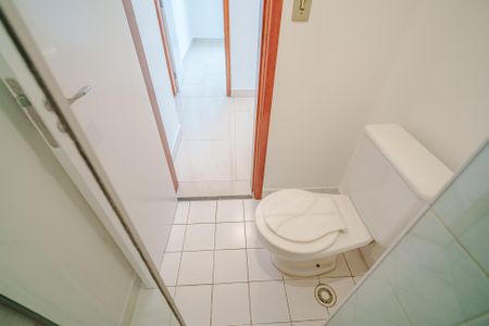 Apartamento à venda com 70m², 3 quartos e 1 vagaBanheiro 1