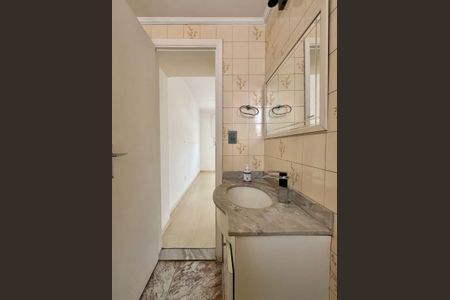Banheiro de apartamento para alugar com 1 quarto, 45m² em Centro, Campinas