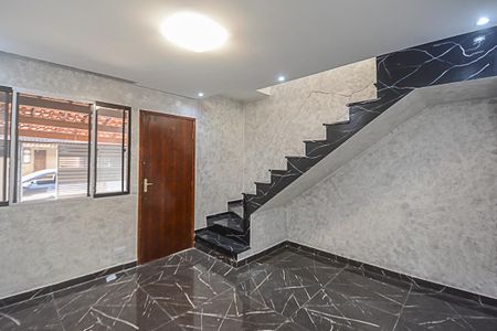 Sala de casa de condomínio à venda com 2 quartos, 80m² em Jardim Cipreste, São Bernardo do Campo