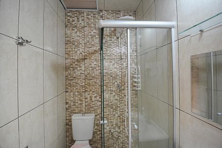Casa de condomínio à venda com 80m², 2 quartos e 1 vaga Casa de condomínio à venda com 80m², 2 quartos e 1 vagaBanheiro